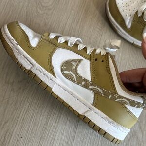 Nike White and Tan Sneakers